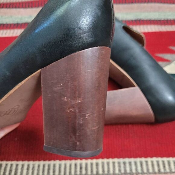 Latigo Kala Leather Loafer Pump Sz 8.5 Black Wooden Block Heel Office Work Caree - Picture 9 of 9